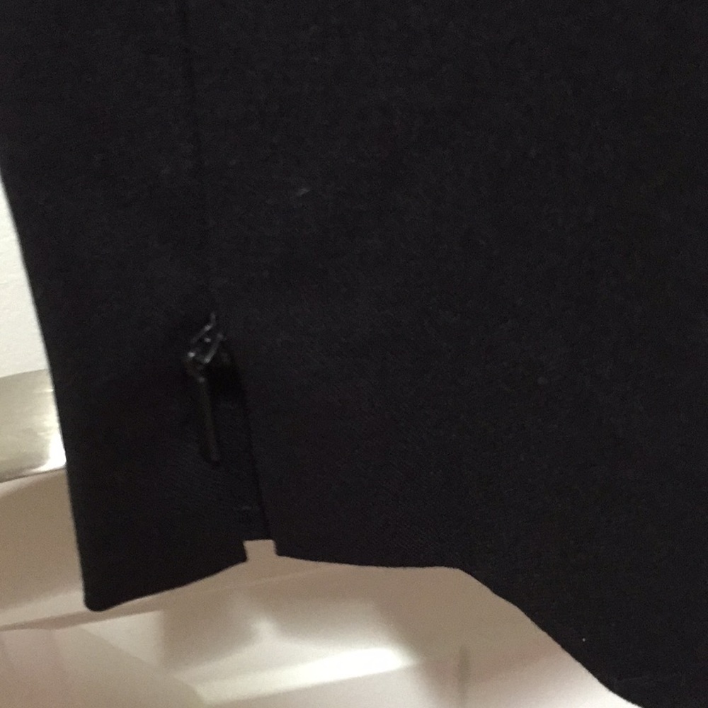 Donna Karan New York black pants. - Picture 4 of 6